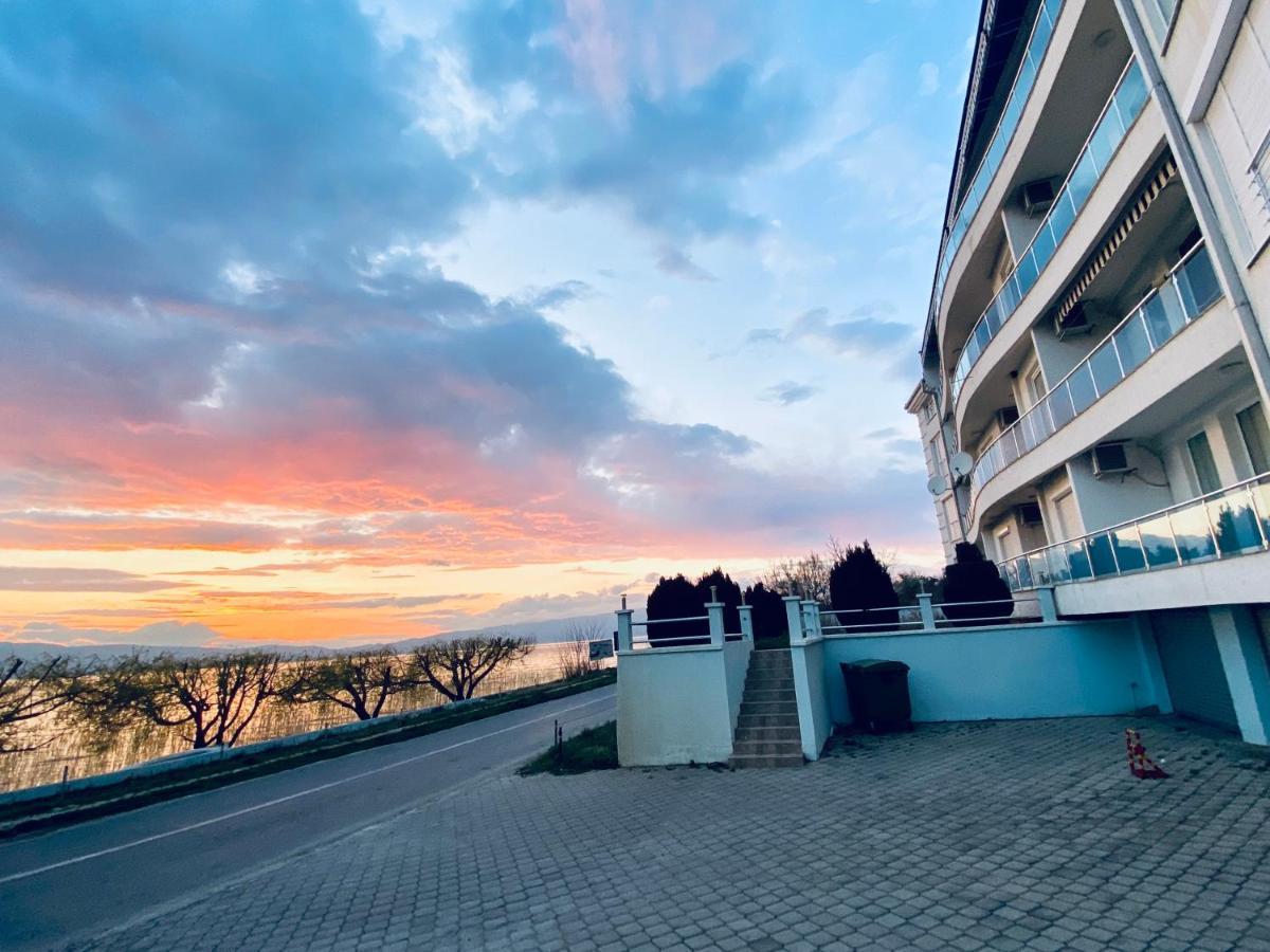 Aqua Blue Lakeview Apartment Ohrid Peštani Zewnętrze zdjęcie